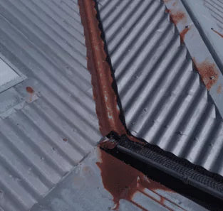 Vantage Point Roofing (2018, June 13th). Common Roofing Issues 2: Galvanic Corrosion, Leaks, Mould & Watermarks.